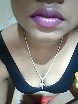 Snapshot of Couplesfuck12 chatting on November 3, 2025, 5:56 am Couplesfuck12 online show from November 3, 2025, 5:56 am