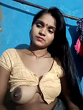 Snapshot of Harini_Gautam chatting on November 3, 2025, 6:55 pm Harini Gautam online show from November 3, 2025, 6:55 pm