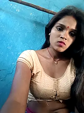 Snapshot of Harini_Gautam chatting on December 15, 2025, 7:58 am Harini Gautam online show from December 15, 2025, 7:58 am