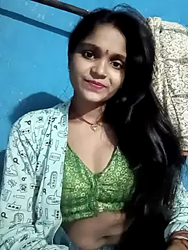 Snapshot of Harini_Gautam chatting on November 18, 2025, 6:44 pm Harini Gautam online show from November 18, 2025, 6:44 pm