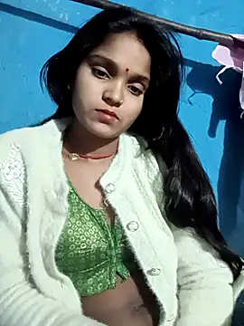 Snapshot of Harini_Gautam chatting on November 6, 2025, 6:01 pm Harini Gautam online show from November 6, 2025, 6:01 pm