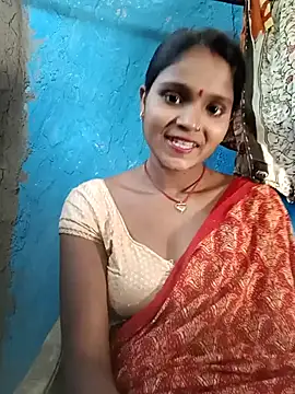 Snapshot of Harini_Gautam chatting on November 15, 2025, 6:28 am Harini Gautam online show from November 15, 2025, 6:28 am