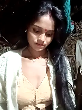 Snapshot of Harini_Gautam chatting on November 26, 2025, 10:54 pm Harini Gautam online show from November 26, 2025, 10:54 pm