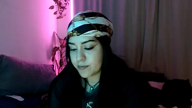 Snapshot of bluegoddessstoned chatting on September 24, 2025, 7:59 am bluegoddessstoned online show from September 24, 2025, 7:59 am