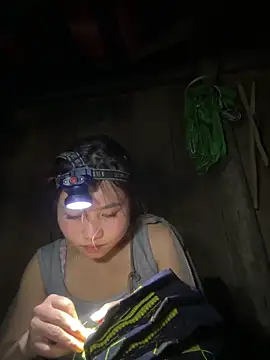 EllyBaby20 online show from February 2, 2026, 1:32 pm