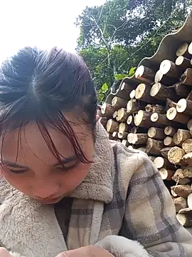 EllyBaby20 online show from December 20, 2025, 1:30 am