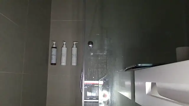 TallDrink11 online show from November 20, 2025, 12:28 pm