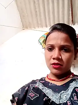 Chandni Love143 online show from October 12, 2025, 5:42 am