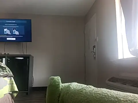 SpannedHazelnut online show from March 22, 2026, 3:13 pm