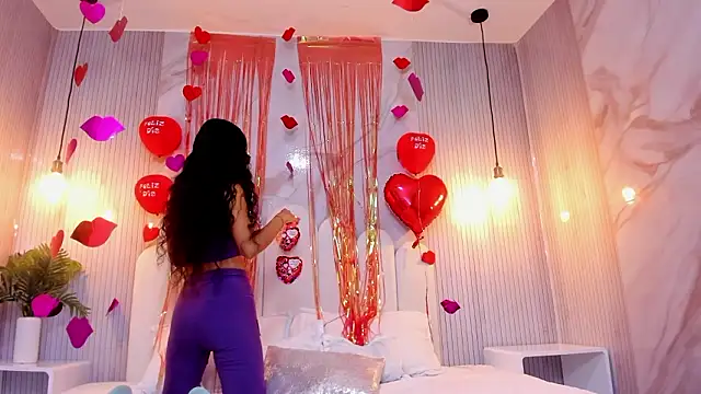 anna2809 online show from February 15, 2026, 11:42 am