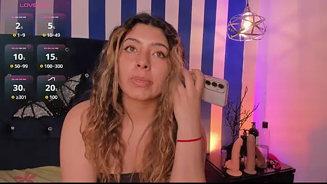 valeria rouse28 online show from October 29, 2025, 5:45 pm