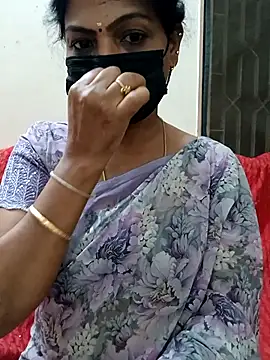 Snapshot of Rithya27 chatting on November 13, 2025, 6:12 pm Rithya27 online show from November 13, 2025, 6:12 pm