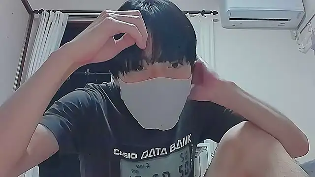 Snapshot of saitama0038 chatting on October 7, 2025, 3:57 pm saitama0038 online show from October 7, 2025, 3:57 pm