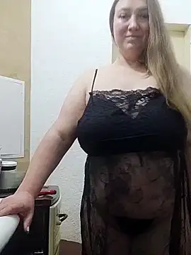 Kiss Eva online show from February 15, 2026, 2:16 pm