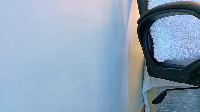 Snapshot of Angel_saez chatting on November 26, 2025, 10:48 am Angel saez online show from November 26, 2025, 10:48 am