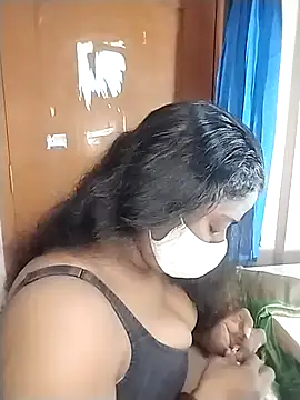 Snapshot of Megha_21 chatting on October 17, 2025, 9:05 pm Megha 21 online show from October 17, 2025, 9:05 pm