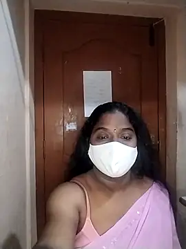 Snapshot of Megha_21 chatting on September 23, 2025, 7:21 pm Megha 21 online show from September 23, 2025, 7:21 pm