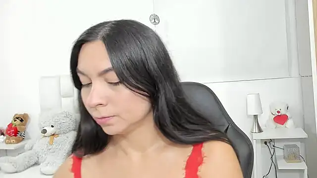 Snapshot of Ms_milarose chatting on June 30, 2026, 2:33 am Ms milarose online show from June 30, 2026, 2:33 am