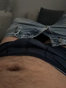 Snapshot of paleron34 chatting on February 10, 2026, 1:21 pm paleron34 online show from February 10, 2026, 1:21 pm