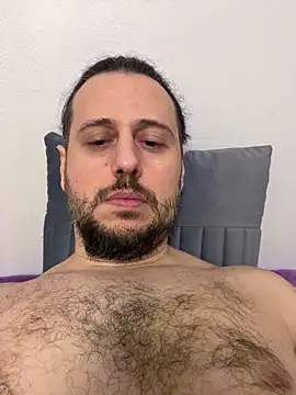 Snapshot of paleron34 chatting on February 8, 2026, 9:12 pm paleron34 online show from February 8, 2026, 9:12 pm