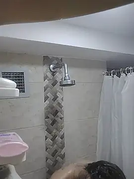 Snapshot of VioletxBloom chatting on December 1, 2025, 8:21 pm VioletxBloom online show from December 1, 2025, 8:21 pm