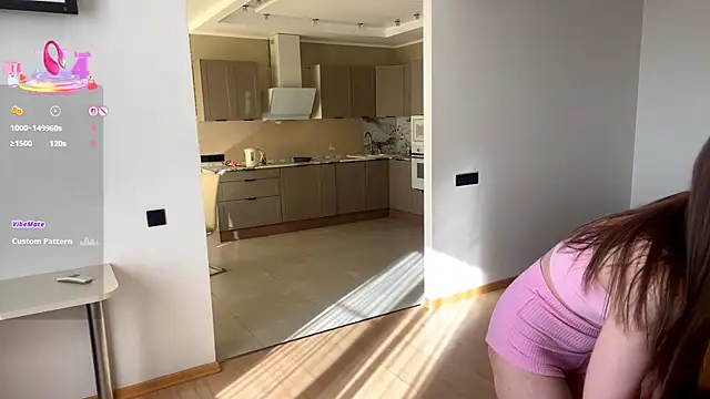 DestinyTurner online show from September 14, 2025, 5:19 am