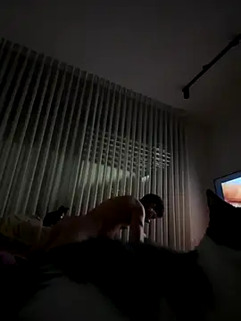 Snapshot of husbandandwifetobe chatting on October 18, 2025, 2:46 am husbandandwifetobe online show from October 18, 2025, 2:46 am