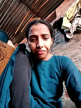 Snapshot of Pinki_thakur_1 chatting on December 16, 2025, 8:51 am Pinki thakur 1 online show from December 16, 2025, 8:51 am