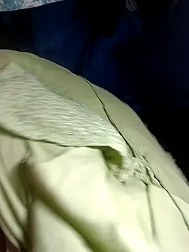 Snapshot of Pinki_thakur_1 chatting on November 25, 2025, 7:14 pm Pinki thakur 1 online show from November 25, 2025, 7:14 pm