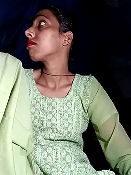 Snapshot of Pinki_thakur_1 chatting on October 8, 2025, 6:41 pm Pinki thakur 1 online show from October 8, 2025, 6:41 pm