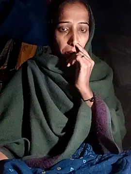 Snapshot of Pinki_thakur_1 chatting on October 15, 2025, 12:09 am Pinki thakur 1 online show from October 15, 2025, 12:09 am