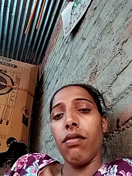 Snapshot of Pinki_thakur_1 chatting on November 1, 2025, 6:30 am Pinki thakur 1 online show from November 1, 2025, 6:30 am