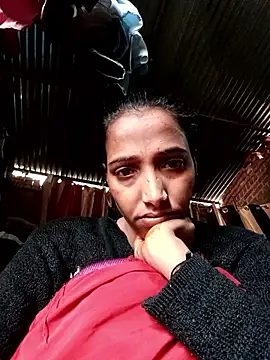 Snapshot of Pinki_thakur_1 chatting on November 22, 2025, 7:18 am Pinki thakur 1 online show from November 22, 2025, 7:18 am