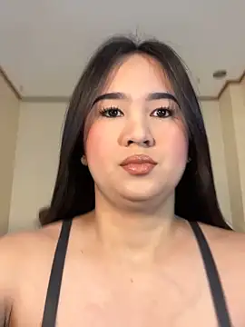 Snapshot of KeraEvangeline chatting on December 17, 2025, 4:34 pm KeraEvangeline online show from December 17, 2025, 4:34 pm