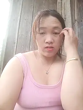 miumiu 00 online show from April 22, 2026, 12:28 am