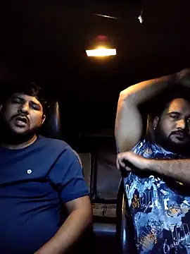 VijayLover69 online show from November 6, 2025, 3:05 pm