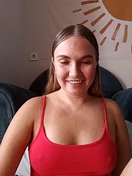 Snapshot of KisaVixen chatting on September 18, 2025, 10:40 am KisaVixen online show from September 18, 2025, 10:40 am