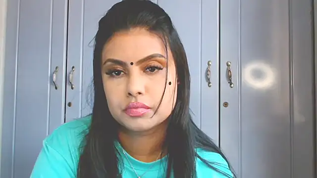 Snapshot of Indian_GlowingMiax chatting on October 14, 2025, 12:06 pm Indian GlowingMiax online show from October 14, 2025, 12:06 pm