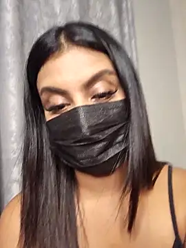 Indian GlowingMiax online show from April 5, 2026, 7:20 pm