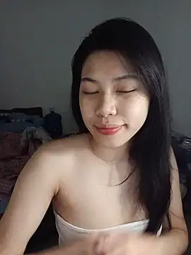 Snapshot of Katanh chatting on May 13, 2026, 5:36 am Katanh online show from May 13, 2026, 5:36 am