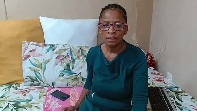 Snapshot of SugarPoppy24xxx chatting on November 27, 2025, 4:29 pm SugarPoppy24xxx online show from November 27, 2025, 4:29 pm