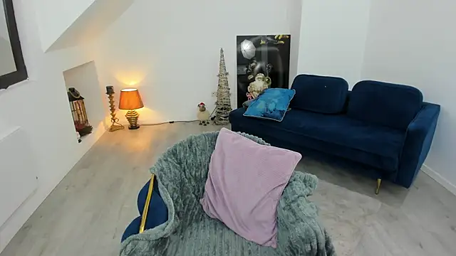 Snapshot of Ranya_Evy chatting on November 26, 2025, 4:51 pm Ranya Evy online show from November 26, 2025, 4:51 pm