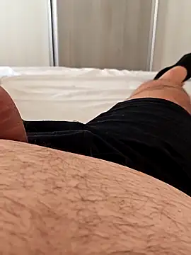 Snapshot of t-dog26 chatting on September 12, 2025, 1:55 pm t-dog26 online show from September 12, 2025, 1:55 pm