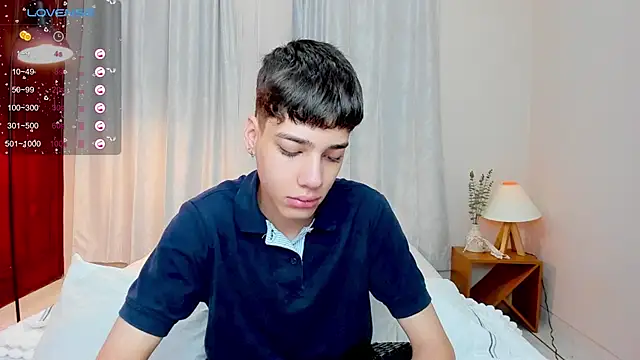 Snapshot of oblivion_deku chatting on October 3, 2025, 1:23 pm oblivion deku online show from October 3, 2025, 1:23 pm