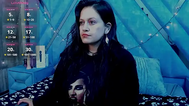 Snapshot of Morana__Hot chatting on November 21, 2025, 6:12 am Morana Hot online show from November 21, 2025, 6:12 am