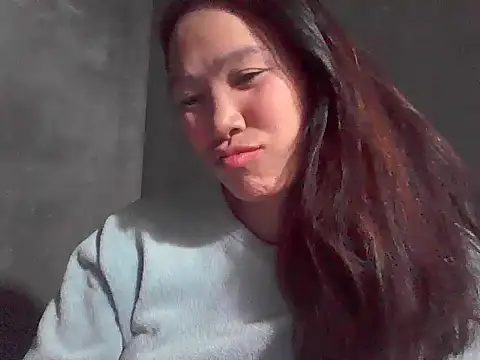 Snapshot of fanchunn chatting on December 3, 2025, 1:21 pm fanchunn online show from December 3, 2025, 1:21 pm