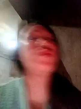 Snapshot of fanchunn chatting on November 1, 2025, 12:43 pm fanchunn online show from November 1, 2025, 12:43 pm