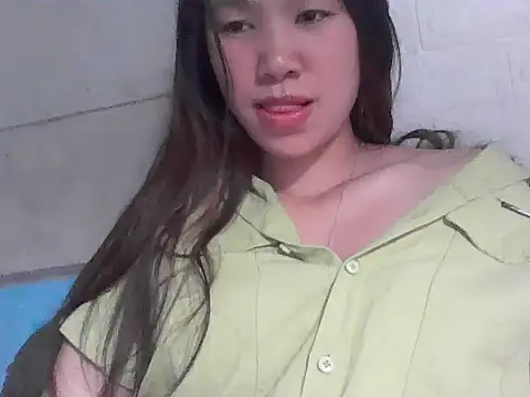 Snapshot of fanchunn chatting on October 31, 2025, 10:34 am fanchunn online show from October 31, 2025, 10:34 am