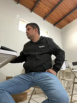 Diabloproducciones online show from April 22, 2026, 1:40 pm