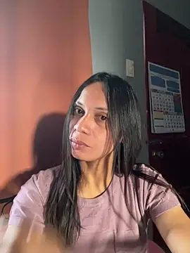 missruffa online show from February 11, 2026, 8:25 am